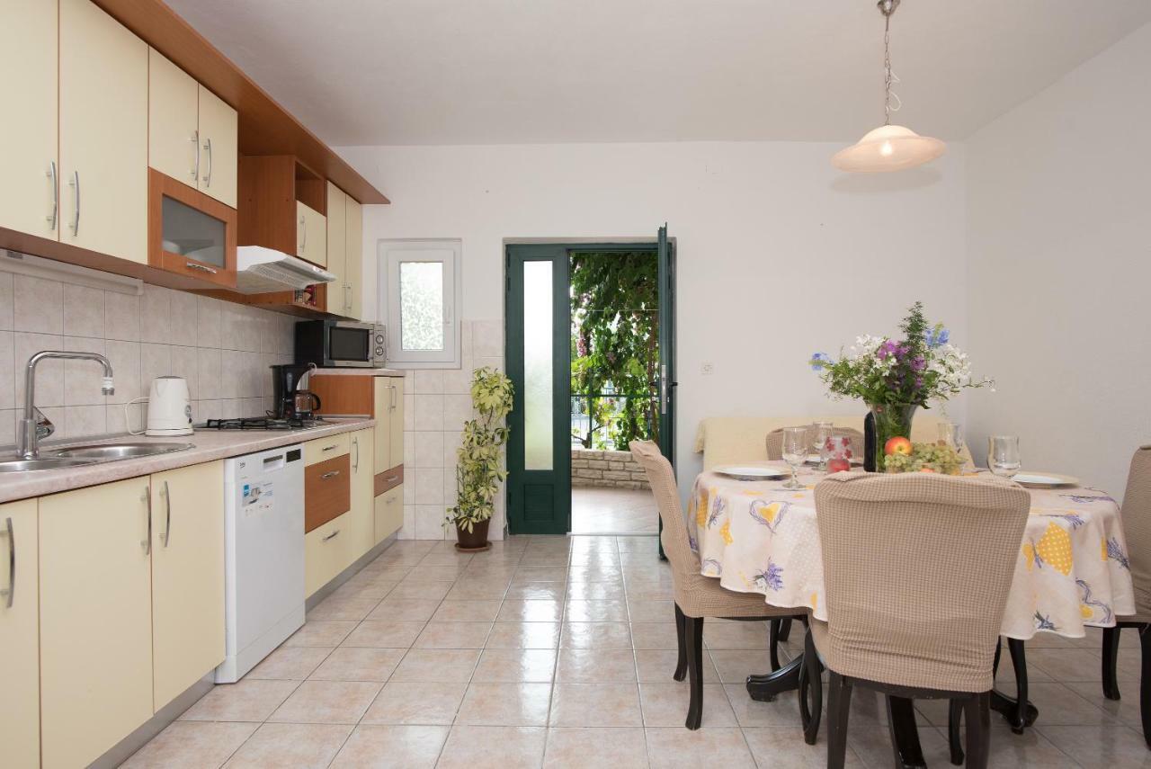 Mirjana Apartman Vodice Exterior foto